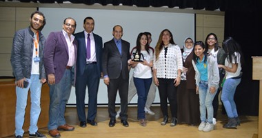 بالصور .. الأكاديمية البحرية تكرم رئيس تحرير "كايرو دار"