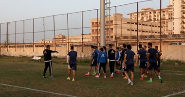 بالصور.. طارق سليمان يقود تدريبات المصرى