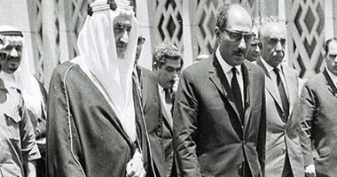 بالفيديو..مقطع نادر لزيارة الملك فيصل بن عبدالعزيز لمصر بعد انتصار أكتوبر