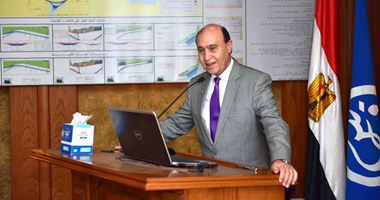 مميش: عبور 575 سفينة غاز طبيعى قناة السويس فى 2016 بحمولة 61.2 مليون طن