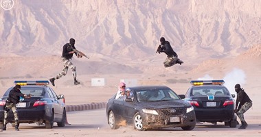 القوات السعودية تصد هجومين للحوثيين قبالة "نجران"