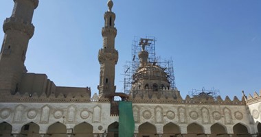 بالصور.. الأزهر قبلة الرؤساء والملوك فى كل العصور.. تواصل أعمال ترميم الجامع الأزهر "ليل نهار" استعدادا لزيارة ملك السعودية لـ "المسجد العريق" غدا السبت..  و"سلمان" أول خادم للحرمين يقصده