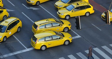وزيرة أسترالية تقترح صعق السائقين الناعسين كهربائيا للحد من حوادث السير