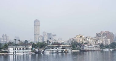 الغيوم تغطى سماء العاصمة بعد ليلة رعدية عاصفة