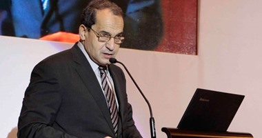 وزير الزراعة من روما يدعو للتعاون بين دول المنطقة لرفع مستوى الأمن الغذائى