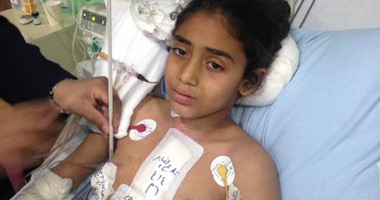 "نورا مصباح" طفلة مصرية تجرى أول جراحة فى العالم لتغيير الصمام الثلاثى باستخدام آخر رئوى بشرى من نفس الجسد.. ولدت بثقب بين البطينين أدى لتدمير الصمام..والطبيب: تأخرت عامين لسوء تشخيص الحالة فى بدايتها