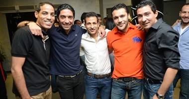 بالصور.. نجوم الكرة فى افتتاح مطعم بركات ومعوض