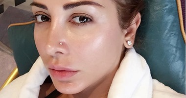 بالصور.. جويل مردينيان بدون مكياج فى الـ "spa" بدبى
