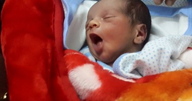 للأمهات.. لا تفطمى طفلك وهو مريض وإديله أكل خفيف بعد الرضعات