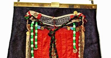 موديلات حقائب صيف 2015 بالعملات المعدنية