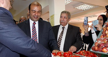 غدا.. وزير التموين يتفقد تطوير صومعة لتخزين الأقماح بالإسكندرية