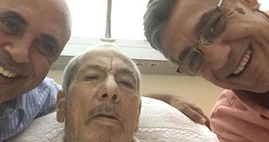 زكريا ناصف يطلب الدعاء لطارق سليم فى أزمته الصحية