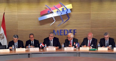 بالصور..محلب: 2.6 مليار يورو حجم التبادل التجارى بين مصر وفرنسا