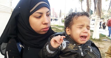 مأساة الطفل "فارس".. دخل حضّانة مستشفى فى بور فؤاد وخرج بتليف فى شبكية العين.. والدته: طرقت كل أبواب المسئولين دون جدوى.. وتطالب وزير الصحة بسرعة إجراء عملية لإنقاذ ابنها