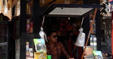 أصحاب 24 كشك بكفر شكر يشكون الإزالة.. ورئيس المدينة: نزيل المخالفات فقط