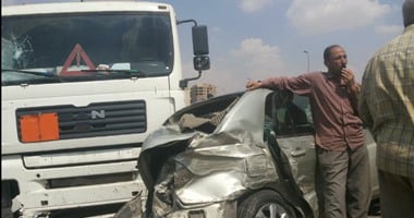 مصرع شخصين وإصابة 10 آخرين فى تصادم سيارة ملاكى مع نقل بالبحيرة