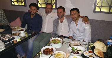 غالى والصقر والعدل فى افتتاح مطعم "ميدو وإمام"