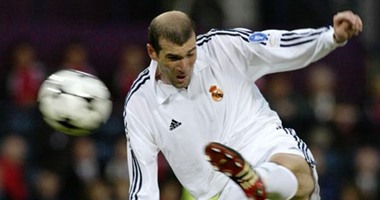 بالفيديو.. زيدان لا يعرف الهزيمة مع ريال مدريد أمام ألافيس
