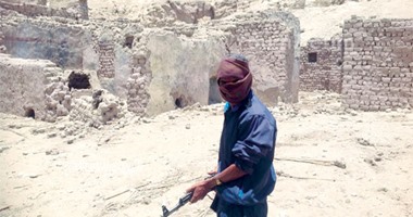حكايات "جبل المطاريد".. أجرأ 7 حوارات مع ذئاب الجبل..مازن"مهندس المطاريد": أتواصل مع زوجتى وأبنائى بالمحمول و"فيس بوك".. و"عمرو": المطاريد أعمامى.. و"ناصر": قتلت ابن خالى انتقاماً لشرف أختى