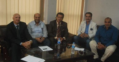 "اليوم السابع" ومجدى المتناوى "حبايب"