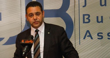 وفد من "شباب الأعمال" يلتقى وزير الطيران المدنى