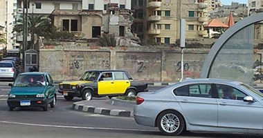 بالصور.. هدم فيلا "عبود" الأثرية بكورنيش زيزينيا فجرا.. "قصر عبود" ضحية جديدة لثغرات القانون وحكم المحكمة بخروجه من مجلد التراث فى 2014.. ومبادرة "أنقذوا الإسكندرية": نطالب بتعديل تشريعى عاجل