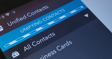 FullContact إضافة تتيح لك تجميع المعلومات عن الغرباء