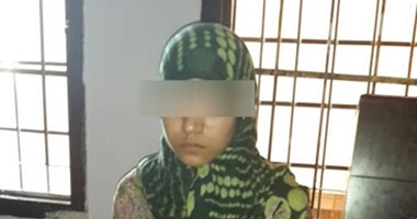 ربة منزل بالجيزة تطعن رضيعها بـ"سكين" بعد حملها سفاحا من زوج شقيقتها.. المتهمة: "جوز أختى استغل وجودى فى بيته وفض بكارتى وعاشرنى جنسيا".. وتعترف: قررت التخلص من ابنى لأرحمه من نظرة المجتمع القاسية
