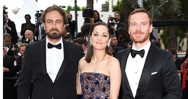 بالصور.. ماريون كوتيار "ساحرة" فى عرض "Macbeth" بمهرجان كان السينمائى
