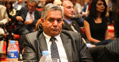وزير الآثار يتفقد أعمال الترميم بمعبد الأقصر