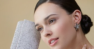 اختارى الأجمل ..إكسسوارات عروسة فريدة من اللؤلؤ الألماس