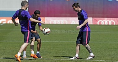 برشلونة يبدأ استعداداته لنهائى الكأس بدون سواريز وماتيو