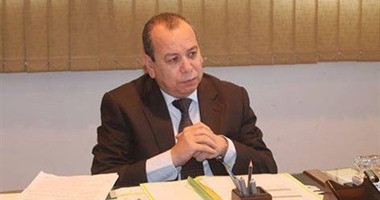 محافظ دمياط يناقش خطة 2020 للقضاء على الأمية بالمحافظة