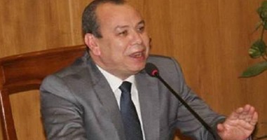 محافظ دمياط يزور مرضى المستشفى التخصصى والعام