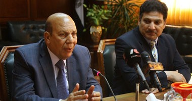 وزير الرى: السيسى شدد بالحفاظ على أملاك الدولة وعدم المساس بها