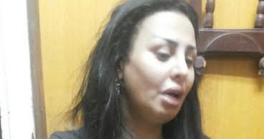محام بطلة "سيب أيدى": الإفراج عن موكلتى مساء اليوم من قسم قصر النيل