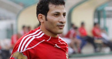 كواليس غرفة الملابس.. جوزيه يهدد سيد معوض بالرحيل عن الأهلى
