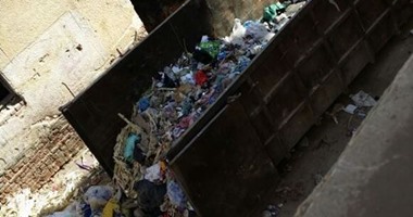 واتس آب اليوم السابع: الأهالى يطالبون بنقل القمامة من أمام مستشفى العامرية