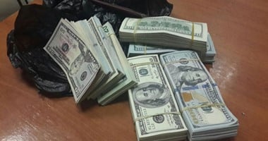الدولار يسجل 8.88 جنيه فى تعاملات الأربعاء