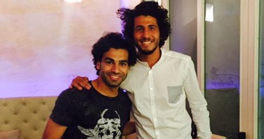 محمد صلاح وأحمد حجازى فى عشاء مصرى بفلورنسا