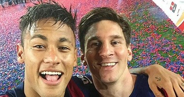 3 صور من "كامب نو" تلخص موسم برشلونة الخرافى