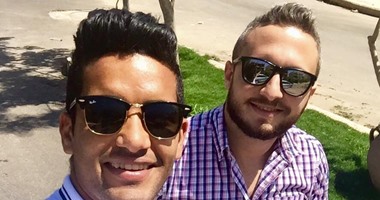 صالح جمعة يستفز الزملكاوية بصورة "سيلفى" مع وكيله