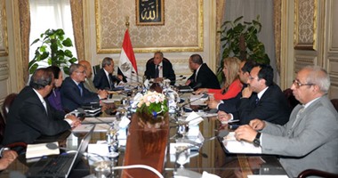 غداً.. محلب يترأس اجتماع الحكومة الأسبوعى لمناقشة الأوضاع الجارية