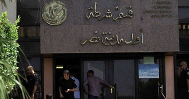 شاب يطعن ضابط شرطة بسبب أولوية المرور فى مدينة نصر والنيابة تحقق