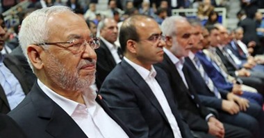 بعد لقائه وفدا من الخارجية الأمريكية.. راشد الغنوشى يلتقى قيادات إخوانية بتركيا لدعم المعزول.. يحيى حامد: تحدثنا عن القضايا التى يحاكم فيها مرسى.. وقيادى سابق: الإخوان استعانت برئيس النهضة لإنقاذها