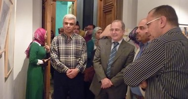 افتتاح ملتقى فنانى الثغر بمركز الحرية للإبداع فى الإسكندرية