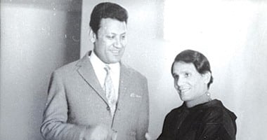 حرب أم صداقة؟..ابن محمد رشدى يكشف تفاصيل علاقة والده ومواقفه مع العندليب
