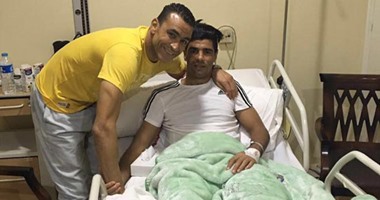 عصام الحضرى يطمئن على محمد صبحى بعد الصليبى