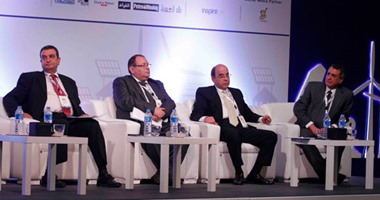 الكهرباء: نواجه زيادة 7% سنويا فى الطلب على الطاقة من خلال الترشيد والإنتاج