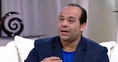 لازم تعرف.. رئيس الوزراء وقف لتحية لاعب الأهلى بعد هدف كأس أبطال العرب